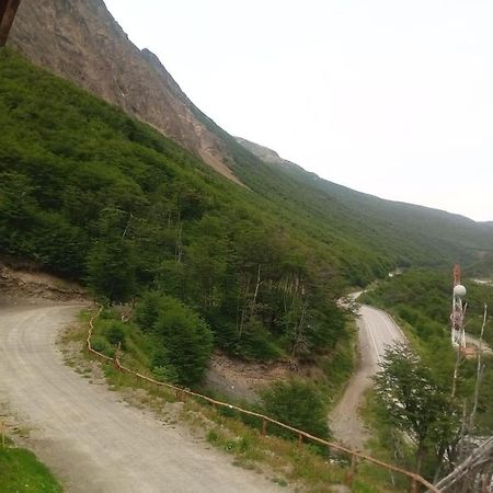 Bagu Ushuaia Hotel Екстер'єр фото