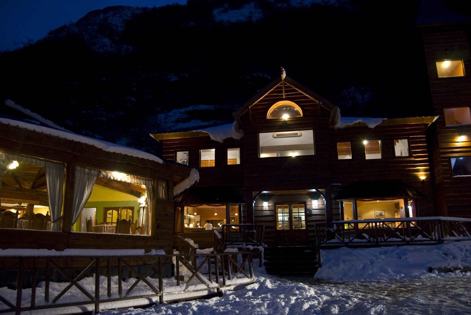 Bagu Ushuaia Hotel Екстер'єр фото