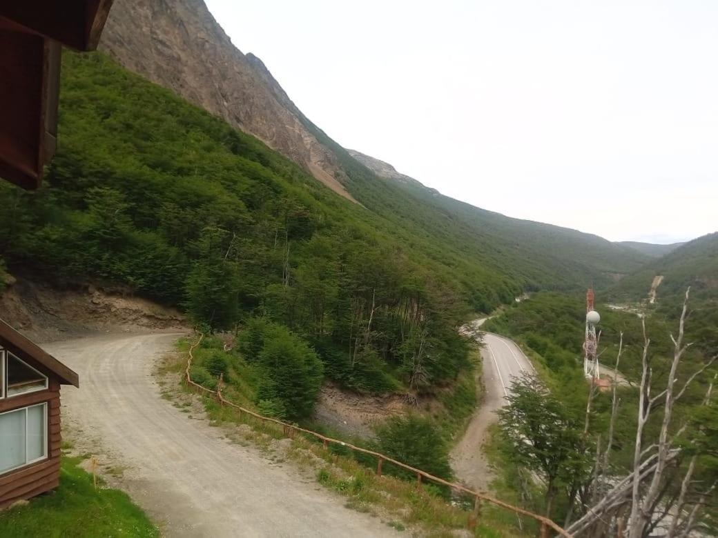 Bagu Ushuaia Hotel Екстер'єр фото