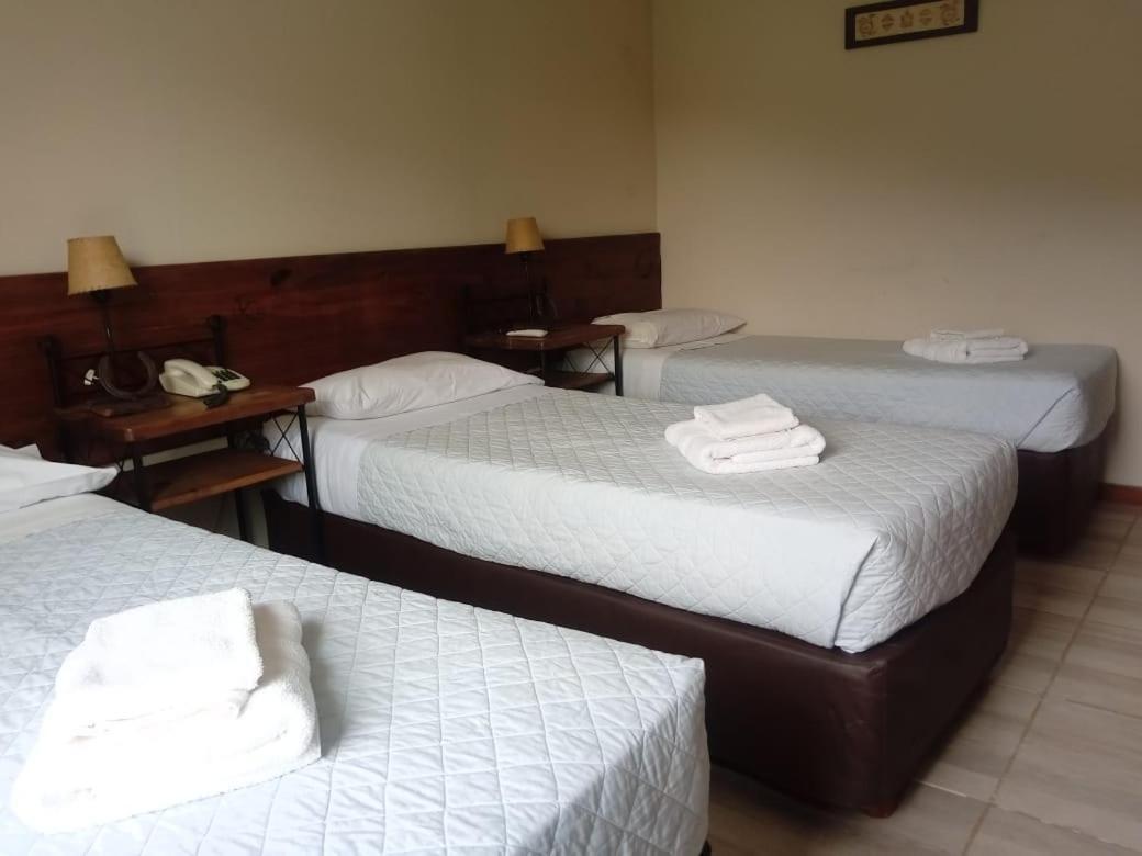 Bagu Ushuaia Hotel Екстер'єр фото
